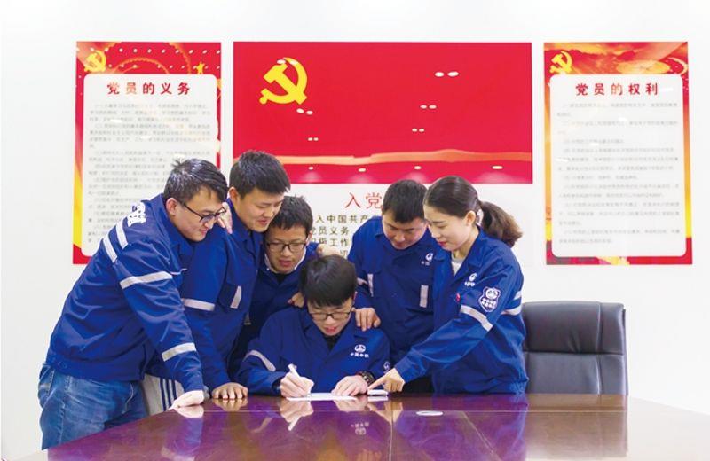 ������·С����������Ŀ���굳Ա��ϰ�����д��